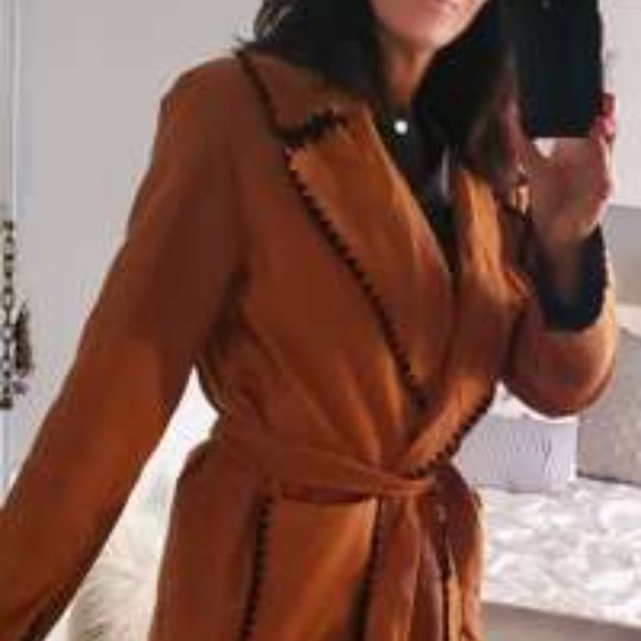 CAMEL CLASSIC Lapel Neck Binding Belted Overcoat - Picture 8 of 8